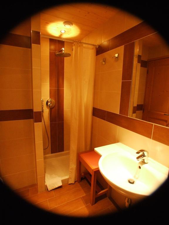 Accueil Savoyard Hotel Mieussy Стая снимка