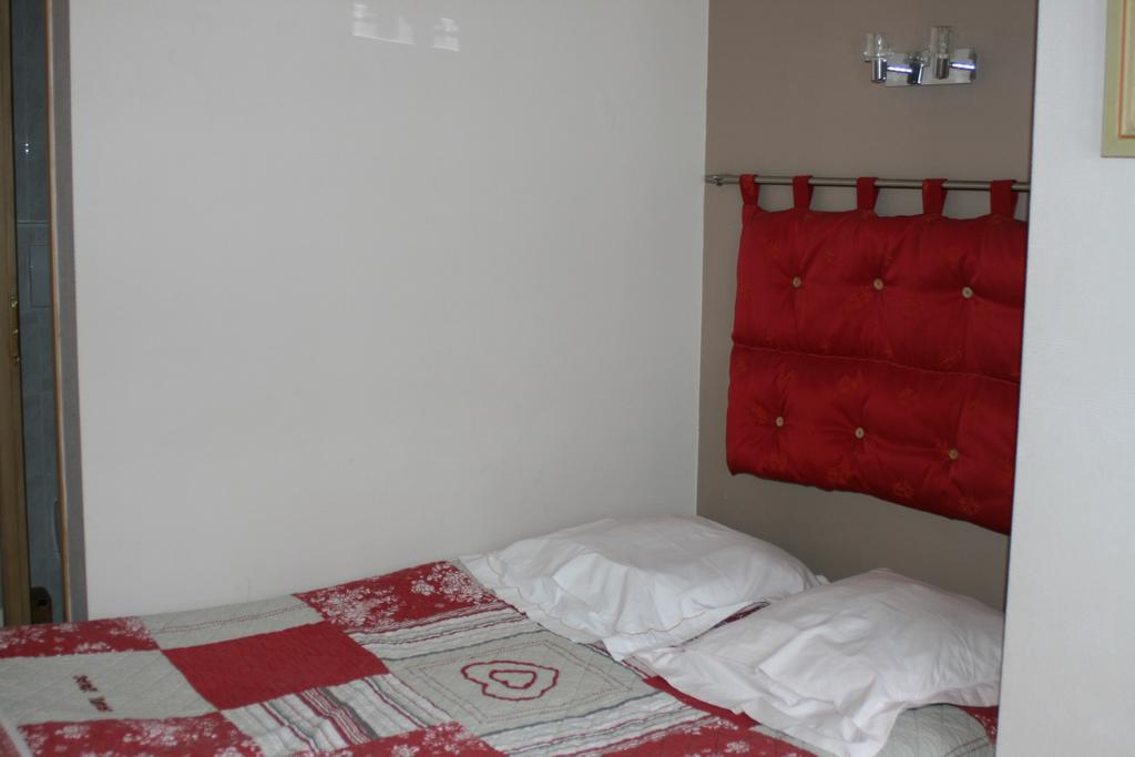Accueil Savoyard Hotel Mieussy Стая снимка