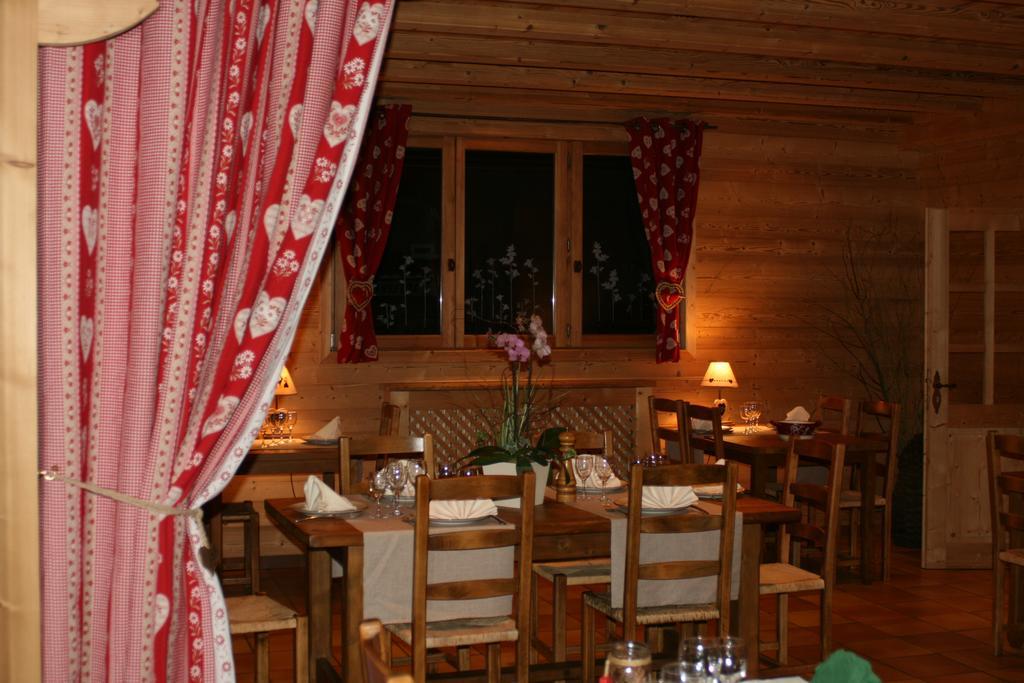 Accueil Savoyard Hotel Mieussy Екстериор снимка